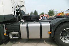 沃尔沃 新FM重卡 460马力 6X2R牵引车(后提升桥)