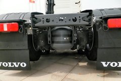 沃尔沃 新FM重卡 460马力 6X2R牵引车(后提升桥)