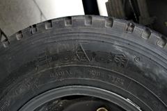 东风 多利卡D6 130马力 4.15米排半栏板轻卡 东风 多利卡D6 130马力 4.15米排半栏板轻卡