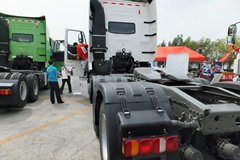 中国重汽 HOWO T7H重卡 440马力 6X4牵引车(白色)(ZZ4257V324HD1B)