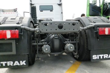 �й����� �ǵ¿�SITRAK C7H�ؿ� 480���� 6X4ǣ����ͼƬ