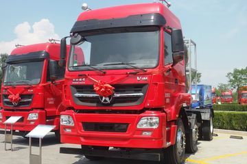 北奔 V3M重卡 380马力 6X2 LNG牵引车(ND4240L27J7Z01)