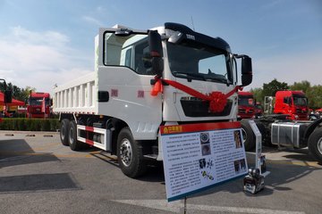 中国重汽 HOWO T5G系重卡 340马力 6X4 6.3米自卸车(ZZ3257N414GD1)