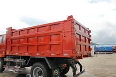 时骏 斯卡特轻卡 130马力 4米自卸车(LFJ3055G6)