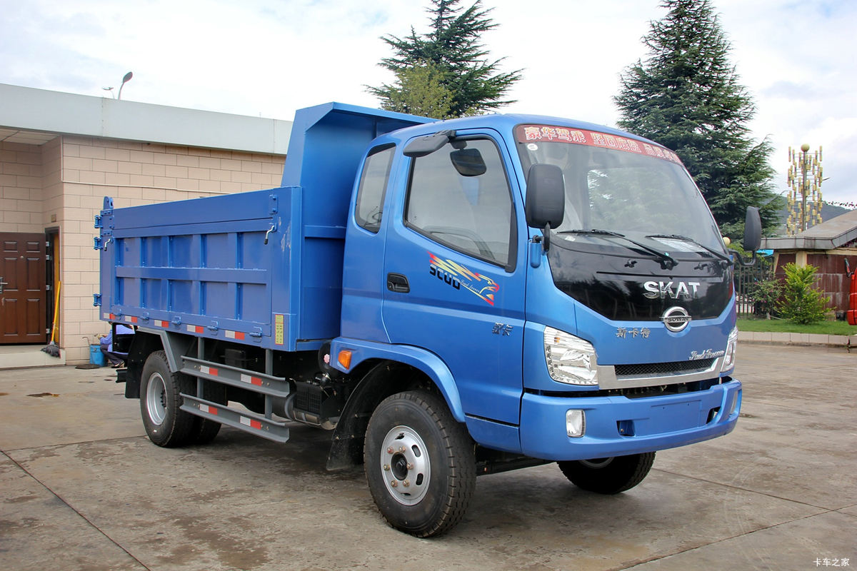 ʱ�� ˹�����Ῠ 129���� 4X2 3.7����ж��(LFJ3045G7)���                                                