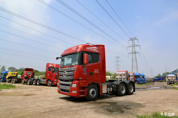 福田 欧曼GTL 9系重卡 375马力 6X4牵引车(BJ4259SNFKB-XA)