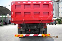 上汽红岩 新金刚重卡 390马力 6X4 5.8米自卸车(CQ3255HTG404) 上汽红岩 新金刚重卡 390马力 6X4 5.8米自卸车(CQ3255HTG404)