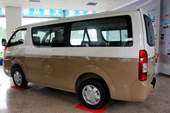 福田商务车 风景G7 129马力 平顶封闭厢式货车