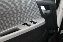 福田商务车 风景G7 129马力 平顶封闭厢式货车