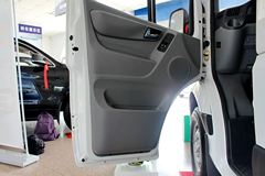 福田商务车 图雅诺S 129马力 商务车(商务版)