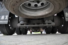 德龙X3000&nbsp;载货车底盘                                                图片