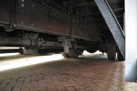 德龙X3000&nbsp;载货车底盘                                                图片