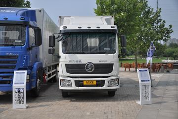陕汽重卡 德龙L3000 185马力 4X2 7.7米厢式载货车(SX5160XXYLA1D)