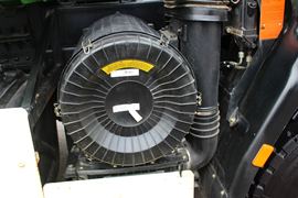 瑞沃Q9&nbsp;自卸车底盘                                                图片