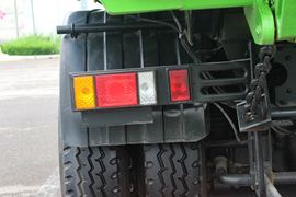 瑞沃Q9&nbsp;自卸车底盘                                                图片