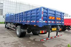 福田 瑞沃Q5中卡 220马力 6X2 9.5米栏板载货车(BJ1255VNPHP-1)