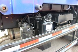 瑞沃Q5&nbsp;载货车底盘                                                图片