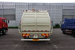 福田 瑞沃Q5 141马力 4X2 压缩式垃圾车(BJ31450JPFG-1)
