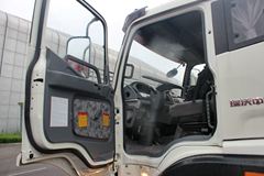 福田 瑞沃Q5 141马力 4X2 压缩式垃圾车(BJ31450JPFG-1)