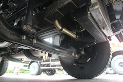 福田 瑞沃Q5 141马力 4X2 压缩式垃圾车(BJ31450JPFG-1)