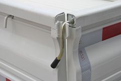 凯马 金运卡 88马力 汽油/CNG 3.31米单排栏板轻卡(KMC1036A26D4)