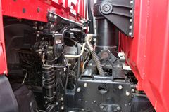 福田瑞沃中型Q5 180马力 6X2 7米自卸车(BJ3225DLPFE-2)