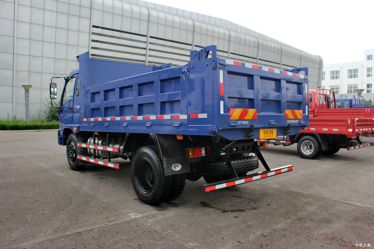  Q3  141 4ж(BJ3145DJPFA-1)                                                