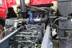 江淮 格尔发K3重卡 310马力 8X4 9.5米载货车(HFC1311P2K4H45F)