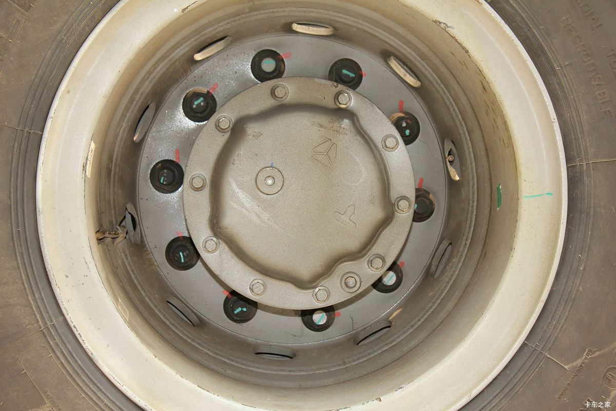 й HOWO T7Hؿ 540 6X4ǣ(ZZ4257V324HD1B)                                                