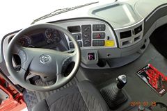 福田 欧曼GTL 6系重卡 平原型 350马力 8X4 9.5米仓栅式载货车(BJ5319CCY-XH) 福田 欧曼GTL 6系重卡 平原型 350马力 8X4 9.5米仓栅式载货车(BJ5319CCY-XH)