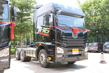青岛解放 JH6重卡 460马力 6X4牵引车(CA4250P25K2T1E4)