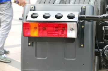 �ൺ��� JH6�ؿ� 460���� 6X4ǣ����ͼƬ