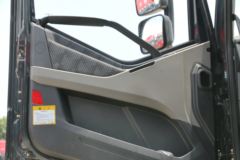 一汽解放 J6P重卡 460马力 6X4 AMT自动挡牵引车(CA4250P66K24T1A1E4)