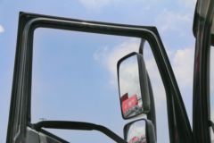 一汽解放 J6P重卡 460马力 6X4 AMT自动挡牵引车(CA4250P66K24T1A1E4)