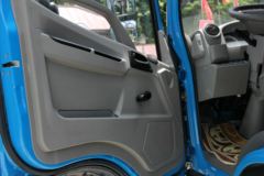 解放 麟V中卡 140马力 4X2 6.2米厢式载货车(CA5145XXYP40K2L5E4A85-3)