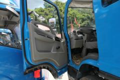 解放 麟V中卡 140马力 4X2 6.2米厢式载货车(CA5145XXYP40K2L5E4A85-3)