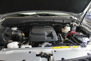 ���� �� 2015�� 2.4T���� ���� ˫��Ƥ�� ������ͼƬ