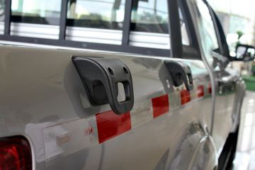 ���� �� 2015�� 2.4T���� ���� ˫��Ƥ�� ������ͼƬ