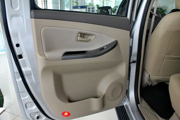 ���� �� 2015�� 2.4T���� ���� ˫��Ƥ�� ������ͼƬ