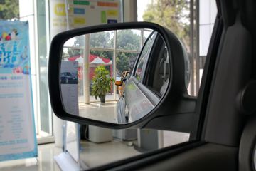 ���� �� 2015�� 2.4T���� ���� ˫��Ƥ�� ������ͼƬ