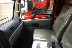 东风商用车 嘉运 120马力 4.1米单排轻卡底盘(DFH1100BX)
