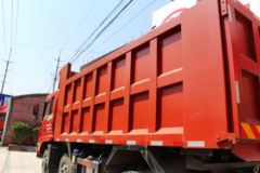 东风特商 180马力 6X2 4.8米自卸车(EQ3259GF3)