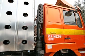 �����ؿ� ����F3000 350���� 6X4 LNGǣ����(��Ȼ�����䳵)(SX4256NT384T)ͼƬ