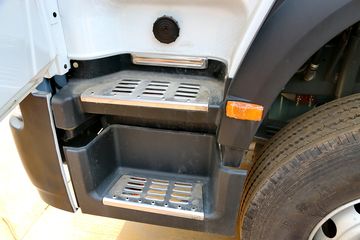 �й����� HOWO�ؿ� 380���� 6X4 CNGǣ����(��Ȼ�����䳵)(ZZ4257N3847E1CB)ͼƬ