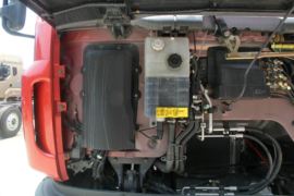 乘龙M3&nbsp;牵引车外观                                                图片