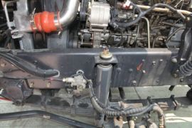 乘龙M3&nbsp;牵引车底盘                                                图片