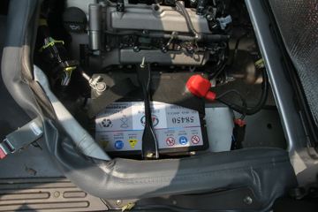 ���� �ٹ�С�� 1.2L 82���� ���� 2.71�׵���΢��(LZW1029BCYA)ͼƬ