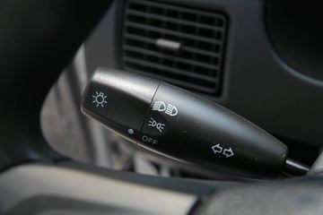 ���� �ٹ�С�� 1.2L 82���� ���� 2.71�׵���΢��(LZW1029BCYA)ͼƬ