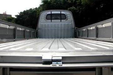 ���� �ٹ�С�� 1.2L 82���� ���� 2.71�׵���΢��(LZW1029BCYA)ͼƬ