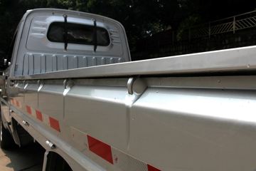 ���� �ٹ�С�� 1.2L 82���� ���� 2.71�׵���΢��(LZW1029BCYA)ͼƬ